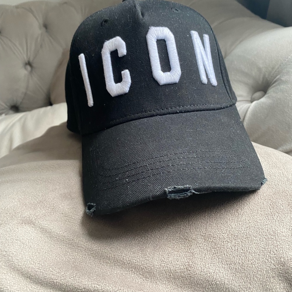 ICON Dsquared2